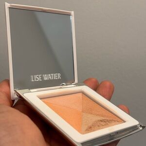 Lise Watier Illuminating Face Powder Palette